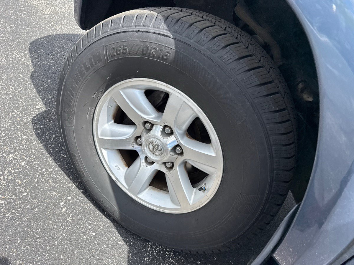 Used 2007 Toyota Sequoia SR5 AWD/4WD image 11