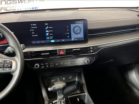Used 2025 Kia K5 LXS FWD image 5