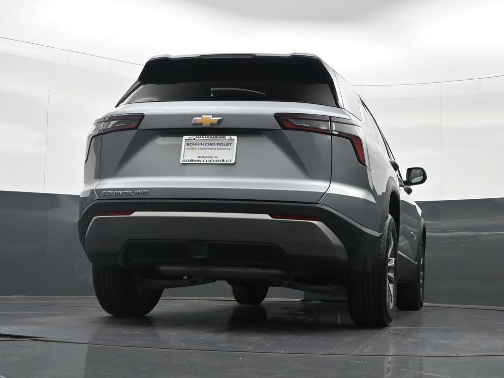 Certified 2026 Chevrolet Equinox LT AWD/4WD image 33