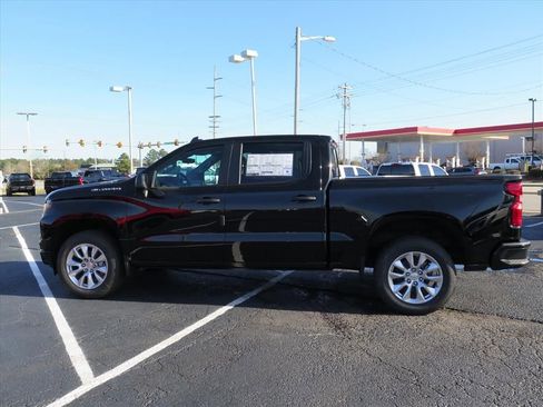 New 2026 Chevrolet Silverado 1500 Custom image 6