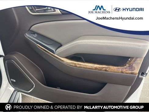 Used 2016 GMC Yukon Denali w/ Open Road Package image 28