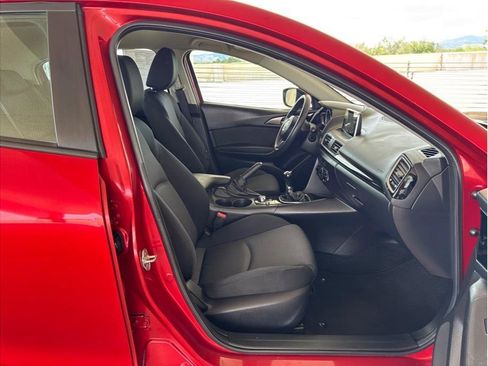 Used 2016 MAZDA MAZDA3 i Sport FWD image 14