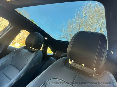 Used 2024 Jaguar E-PACE R-Dynamic SE image 19