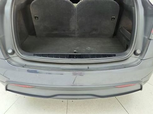 Used 2023 Tesla Model X image 14