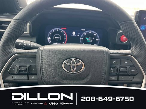 Used 2026 Toyota Tacoma TRD Off-Road w/ TRD Off Road Premium Package AWD/4WD image 22