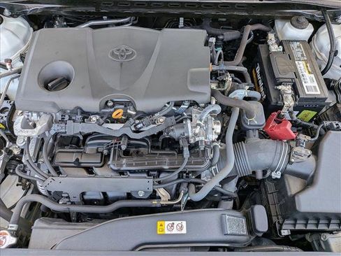 Used 2024 Toyota Camry LE FWD image 21