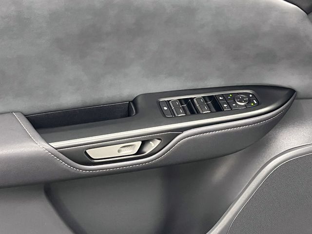 Certified 2023 Lexus RZ 450e Premium w/ Technology Package AWD/4WD image 10