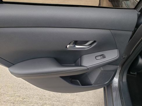 Certified 2021 Nissan Sentra SV image 18