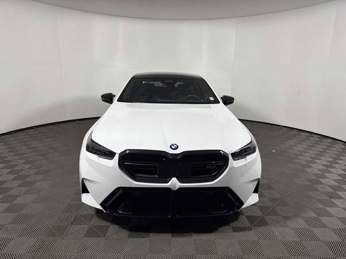 New 2026 BMW M5 w/ Executive Package image 5