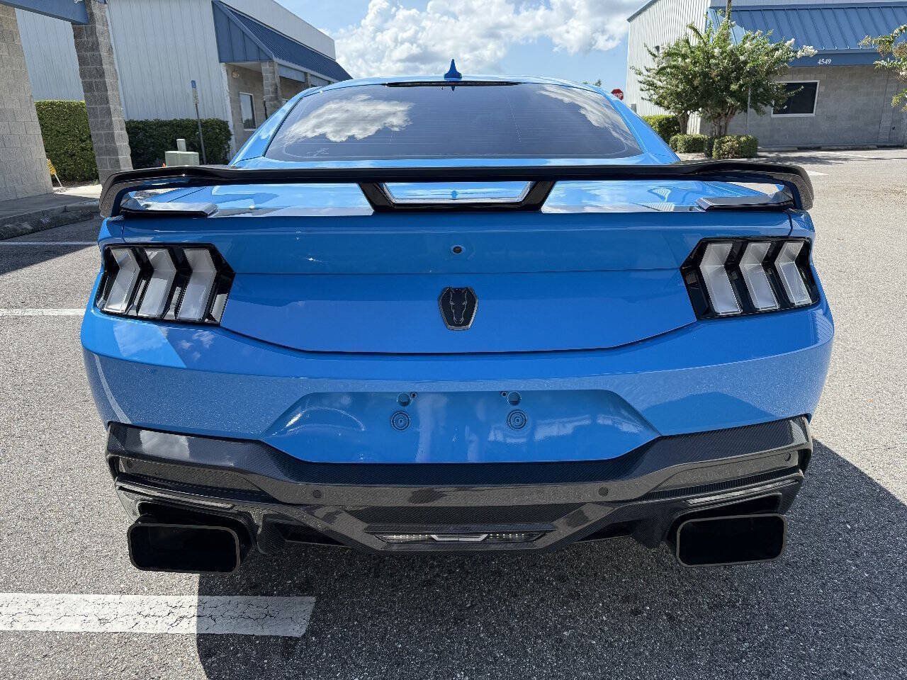 Used 2024 Ford Mustang Dark Horse RWD image 9