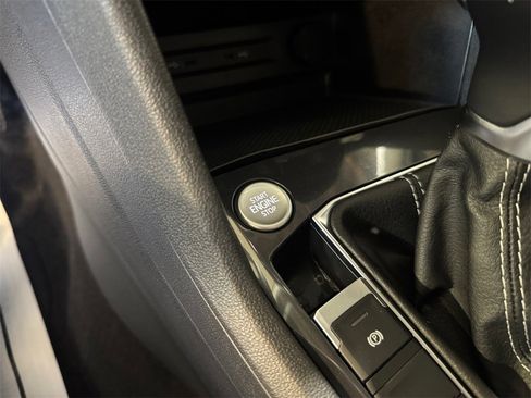 Used 2023 Volkswagen Tiguan S image 29