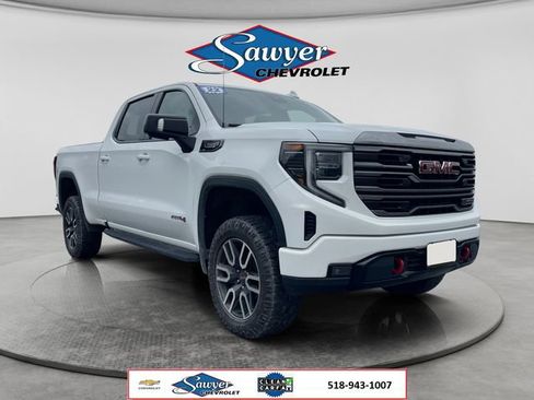 Used 2022 GMC Sierra 1500 AT4 w/ AT4 Preferred Package AWD/4WD image 7