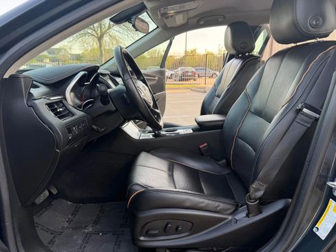 Used 2018 Chevrolet Impala Premier FWD image 11