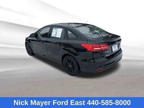 Used 2018 Ford Focus SE image 5