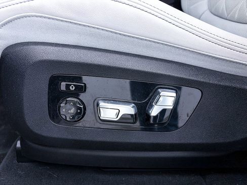 Used 2023 BMW X5 xDrive45e w/ Executive Package image 23