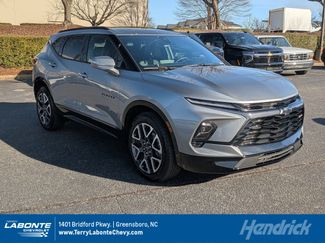 Certified 2025 Chevrolet Blazer RS video 1