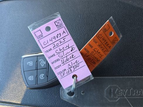 Certified 2025 Chevrolet Silverado 2500 LT image 37