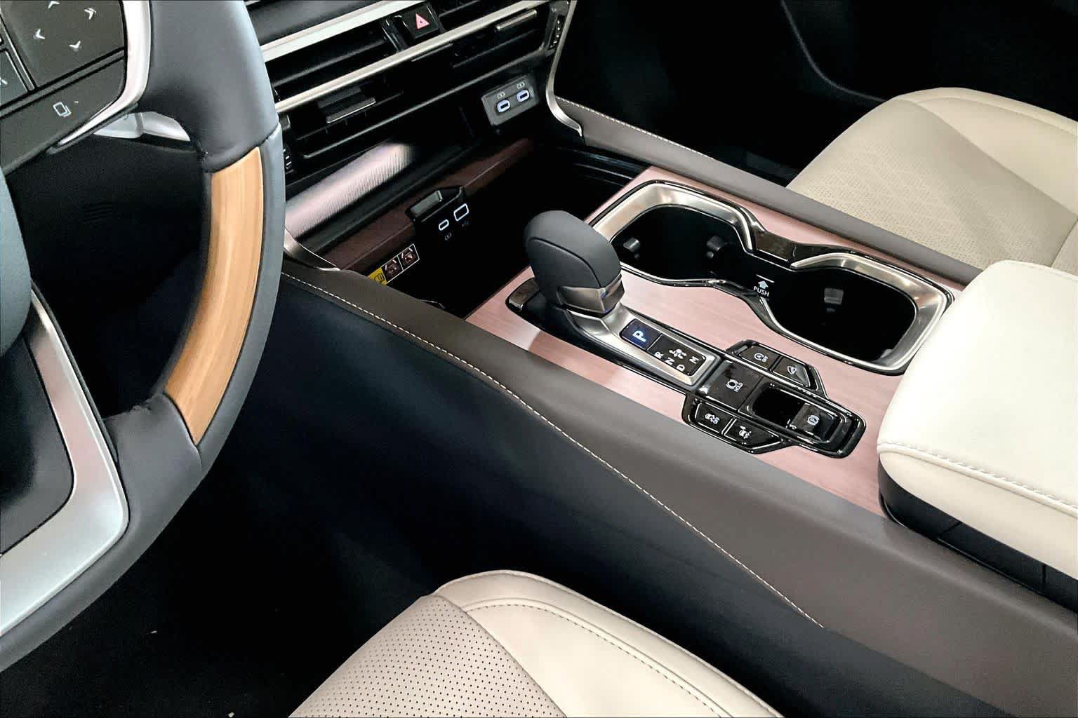 New 2026 Lexus RX 350 Premium Plus w/ Convenience Package AWD/4WD image 8