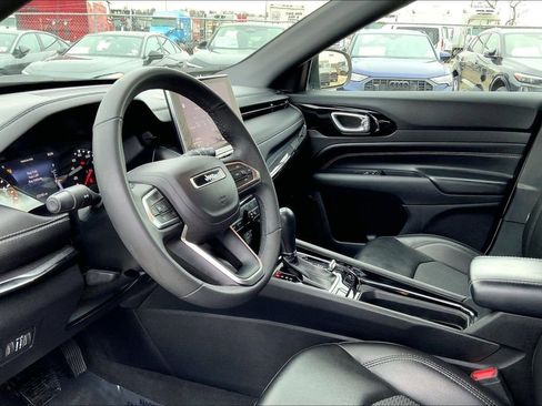 Used 2022 Jeep Compass Altitude image 18