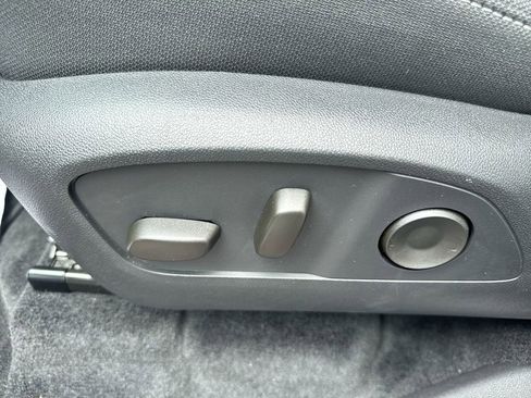 New 2025 Chevrolet Traverse LT w/ Enhanced Driving Package image 18