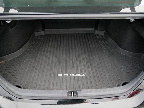 Certified 2024 Toyota Camry SE w/ Convenience Package image 18