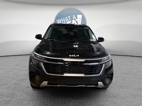 Certified 2025 Kia Seltos S image 9