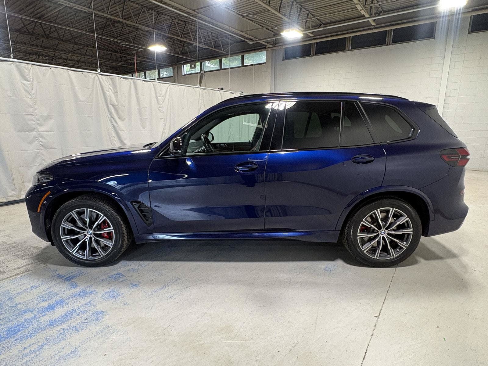 Used 2024 BMW X5 M60i w/ Executive Package AWD/4WD image 19