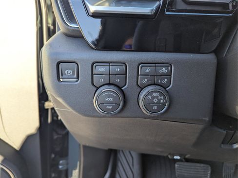 New 2026 Chevrolet Silverado 1500 LT Trail Boss w/ LT Trail Boss Premium Package image 9