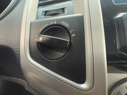 Used 2010 Toyota Tacoma 4x4 Double Cab image 32