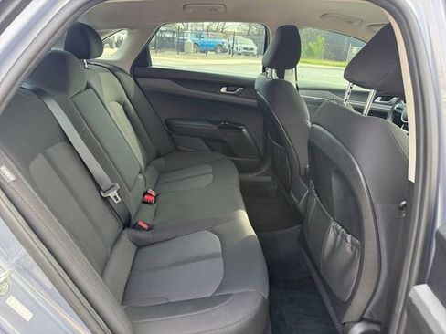 Used 2021 Kia K5 LXS image 9