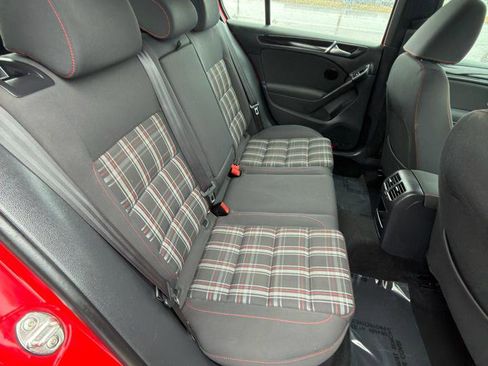 Used 2013 Volkswagen GTI 4-Door image 42