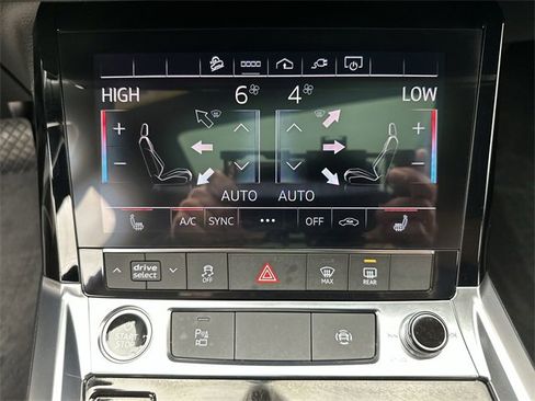 Certified 2024 Audi Q8 e-tron Premium image 19