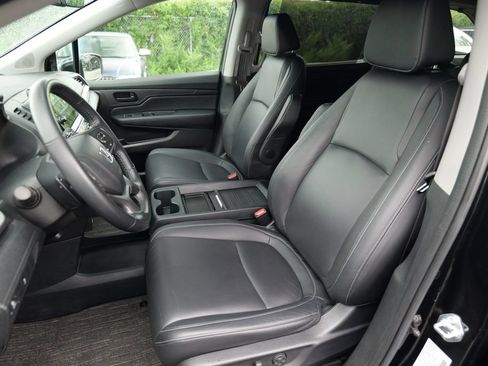 Used 2023 Honda Odyssey EX-L image 19