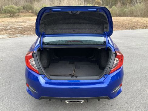 Used 2019 Honda Civic Sport image 9