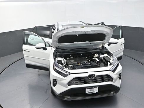 Used 2025 Toyota RAV4 Limited image 26