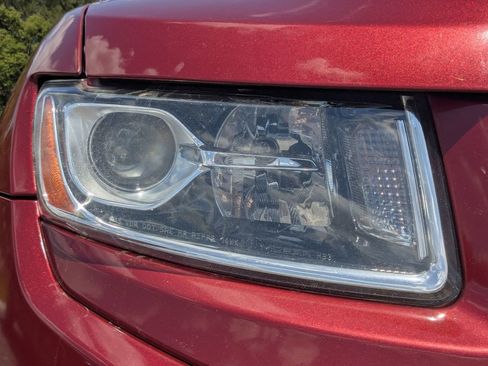 Used 2014 Jeep Grand Cherokee Limited w/ Mopar Chrome Edition Group AWD/4WD image 12