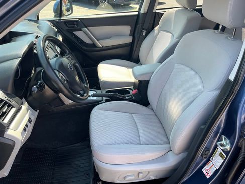 Used 2014 Subaru Forester 2.5i Premium AWD/4WD image 13