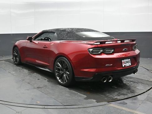 Used 2021 Chevrolet Camaro ZL1 RWD image 11