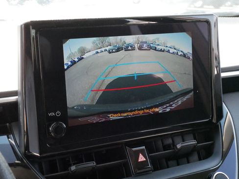 Used 2023 Toyota Corolla LE image 29