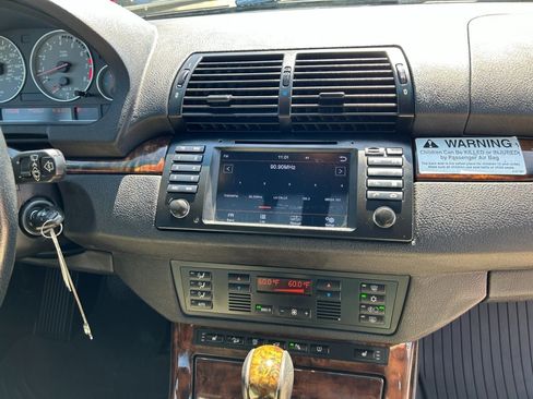 Used 2006 BMW X5 4.8is image 28