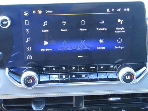 Used 2023 Chevrolet Colorado ZR2 w/ ZR2 Convenience Package III AWD/4WD image 27