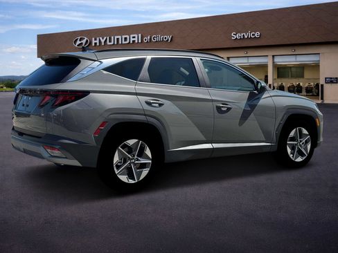 New 2026 Hyundai Tucson SEL FWD image 8