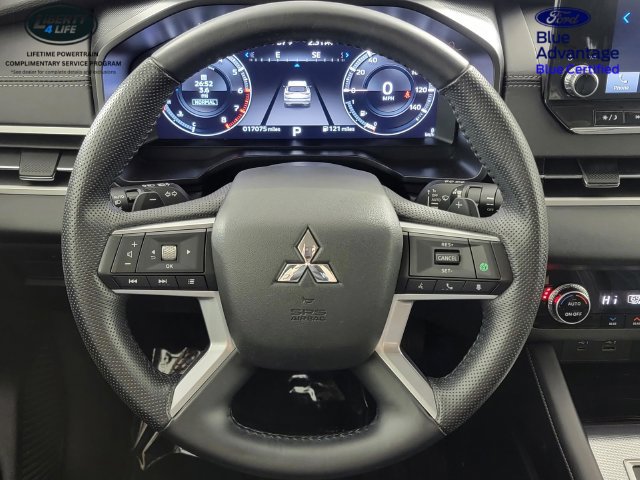 Used 2024 Mitsubishi Outlander SEL AWD/4WD image 26