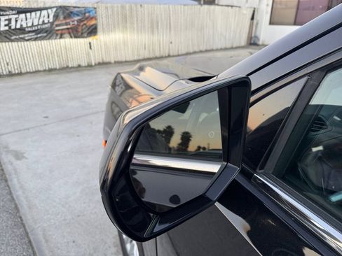 Used 2024 Chevrolet Tahoe LT image 34