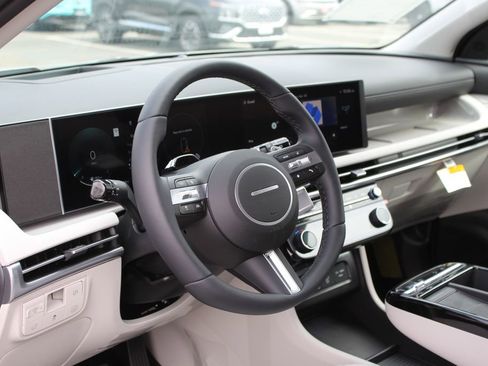 New 2026 Hyundai Tucson Limited image 12