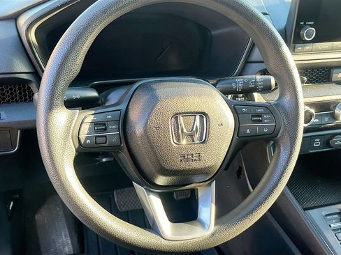 Used 2024 Honda CR-V LX image 11