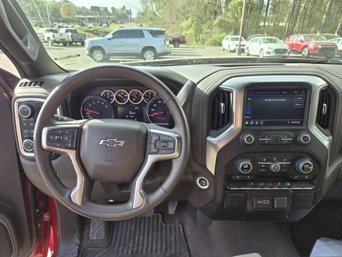 Used 2022 Chevrolet Silverado 1500 RST image 8