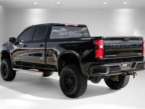 Used 2024 Chevrolet Silverado 1500 RST AWD/4WD image 8