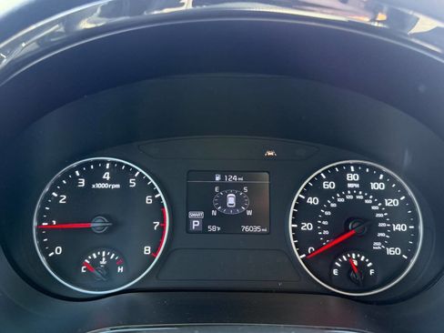 Used 2022 Kia Seltos Nightfall Edition image 18