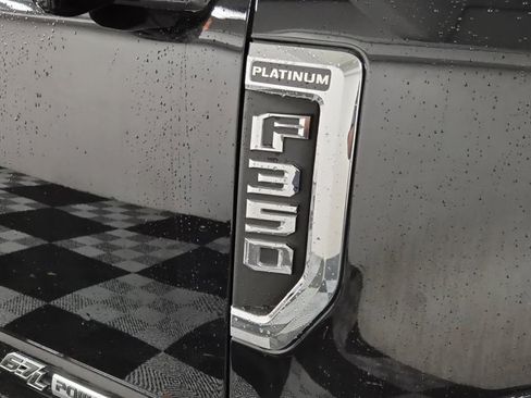 Used 2022 Ford F350 Platinum w/ Tremor Off-Road Package image 8